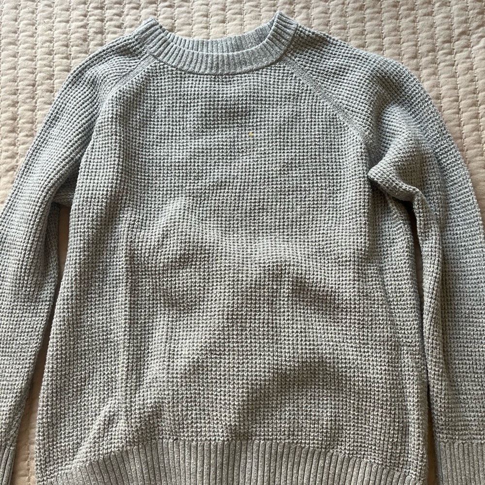 OLD NAVY Gray Sweater
